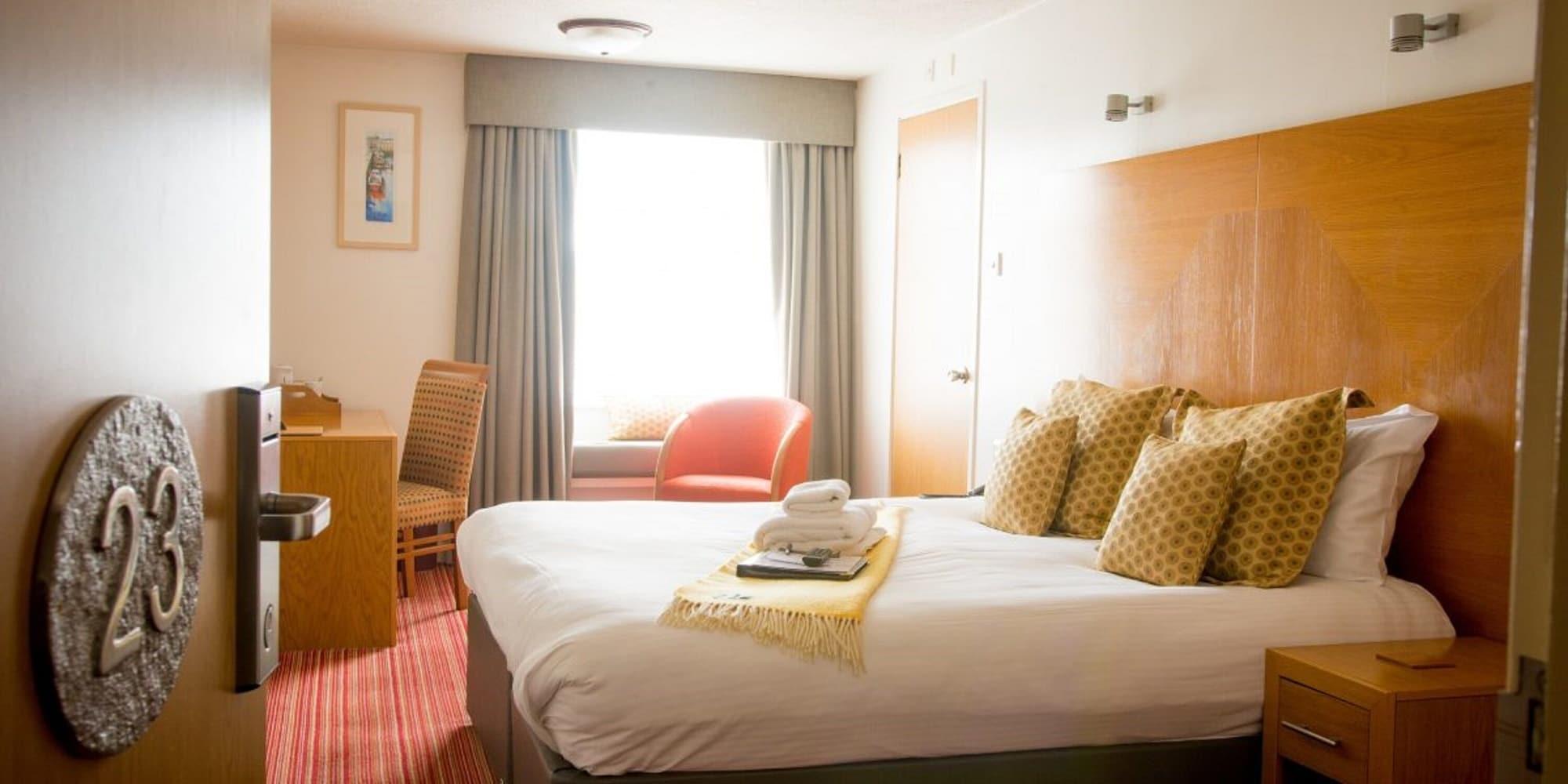 Mannings Hotel Truro Eksteriør billede